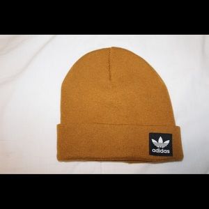 🏷Adidas Beanie🏷